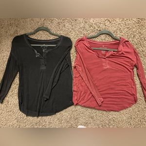 2 long sleeve tops from AE, size small